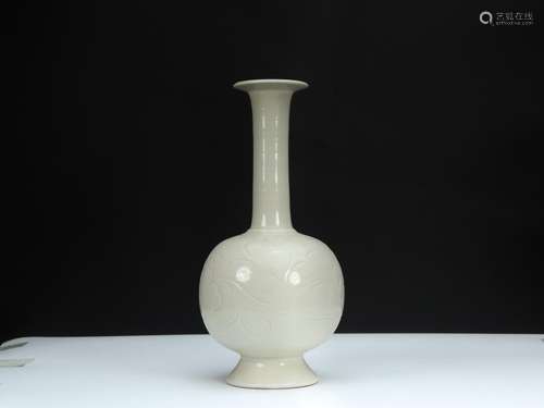 : kiln carved the flask28 cm diameter 7 cm high bottom diame...