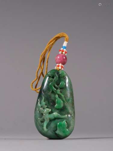 Jade carved deer widgets.Specification: long and 5.8 cm wide...