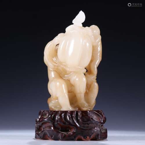 Hetian jade sugar from furnishing articlesSpecification: wit...