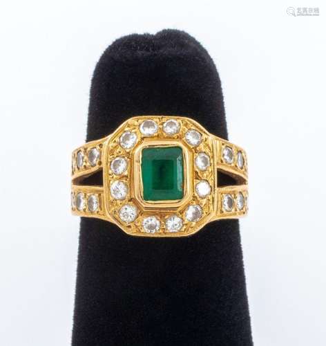 14K Yellow Gold Emerald & Diamond Ring