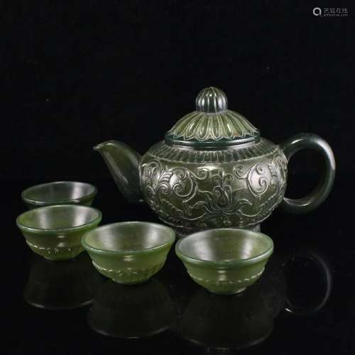 Superb Chinese Qing Dynasty Hetian Jade Teapot & Cups