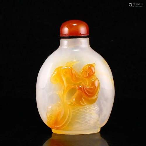 Chinese Agate Low Relief Ruyi Kid Snuff Bottle