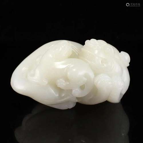 Chinese Hetian Jade Fortune Pixiu Pendant