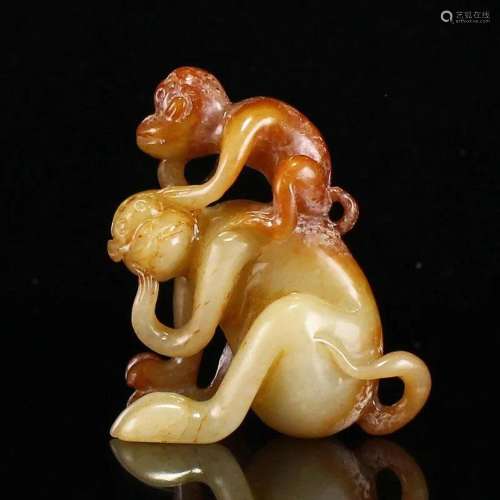 Vintage Chinese Hetian Jade Double Monkey Pendant