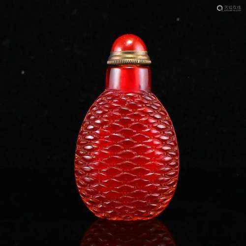 Vintage Chinese Red Peking Glass Snuff Bottle