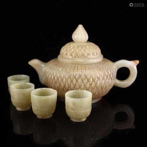 A Set Chinese Hetian Jade Teapot & Cups
