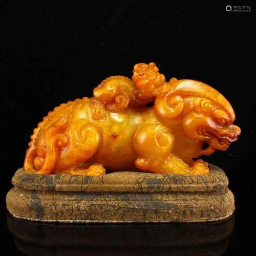 Hand Carved Chinese Tianhuang Stone Beast Statue w Box