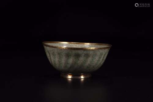 Plated with gold: the kiln celadon hand-cut bowlLong and 13....