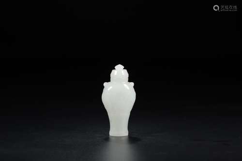 And hetian jade longnu bottle capSize: 4.5 * 3.1 * 9.3 cm, 9...