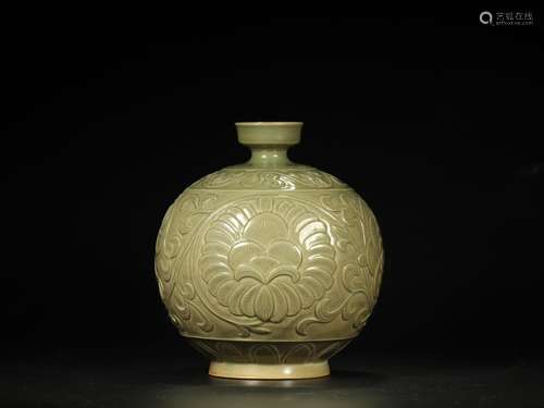 The vase, the state kilnSize: 25 cm diameter 6.5 cm bottom d...