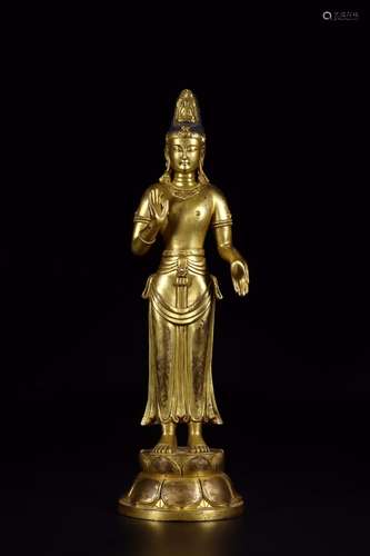 : copper and gold guanyin stands resembleDiameter of 11.1 cm...