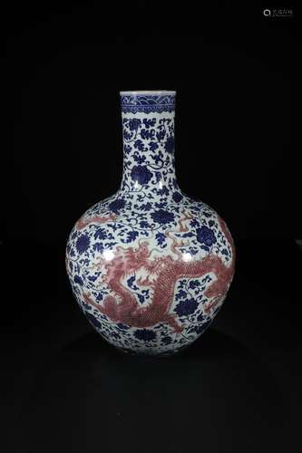 Blue and white youligong red dragon, "" wear a flo...