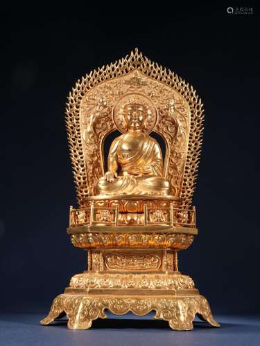 Copper and gold Buddha had statues.Specification: high 35 ㎝ ...