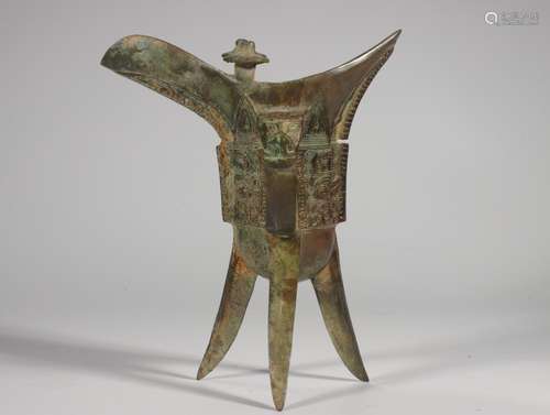 Bronze wine cup with three legs16 feet x13cm