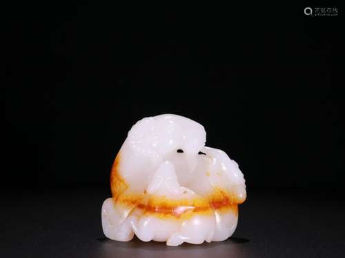 : hetian jade "satisfied" sheep carvingsSpecificat...