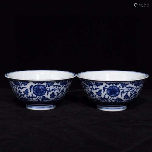 Blue and white flowers 6.3 x13 green-splashed bowls