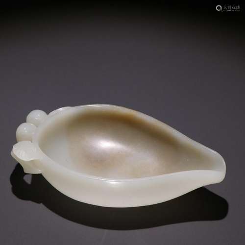 Hetian jade seed makings peach grain writing brush washer.Sp...