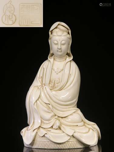 ."Dehua. He Chaozong" dehua white porcelain guanyi...