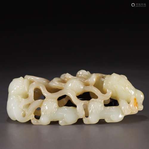 "Four pen rack: hetian jade lion roll a ballSize: 11.5 ...