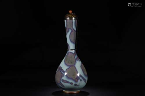 : the flask masterpieces37 cm diameter of 14 cm highThe bott...