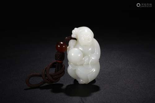 : hetian jade drums figurinesHigh 4.1 cm long, 6.8 cm thick ...