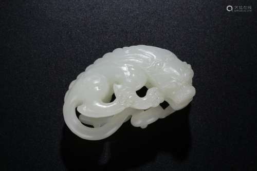 Hetian jade therefore put a tiger6.4 cm long, 3.7 cm wide, 2...