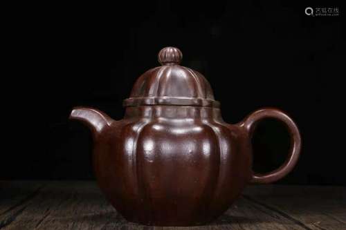 Chinese Yixing Zisha Clay Handmade Exquisite Teapot 62602