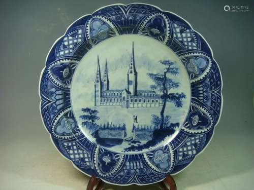 beautiful chinese blue&white porcelain plate