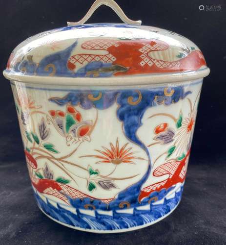 Antique Porcelain Chinese or Japanese Covered Pot w Flowers ...