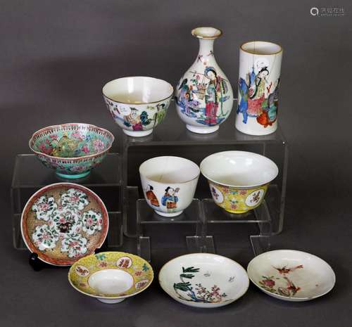 SMALL GROUP OF REPUBLICAN PERIOD CHINESE PORCELAIN, includin...