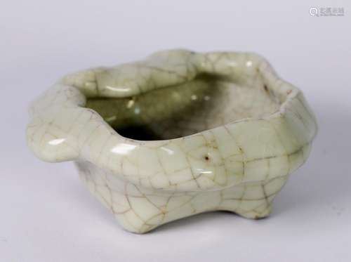 CHINESE PALE CELADON CRACKLE GLAZED PORCELAIN BOWL OF IRREGU...