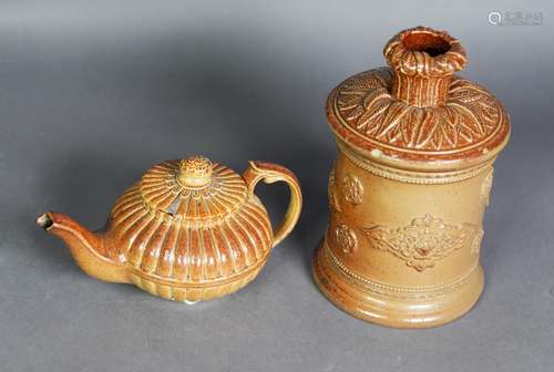 EARLY 19th CENTURY BROWN SALT-GLAZED CHRYSANTHEMUM MOULDED T...