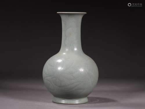 , your kiln carved the vaseSize, 50 x12. 5 cm