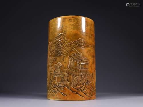 Old y landscape pattern brush potSize: 10.3 x 16.2 cm weighs...