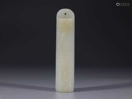 Hetian jade swallow regnant feathered pipeSize: 1.8 x 8.4 cm...