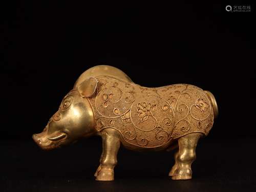 Silver and gold furnishing articles "pig"Specifica...