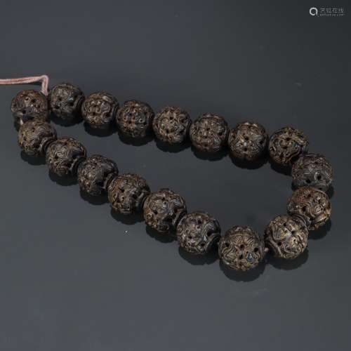 With old aloes in sightSpecification: bead diameter 2.2 cm w...