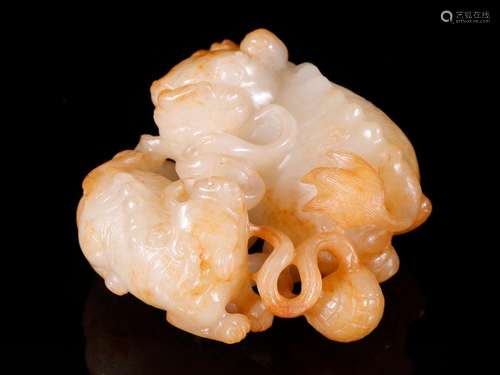 Hetian jade lion play as furnishing articlesSpecification: l...