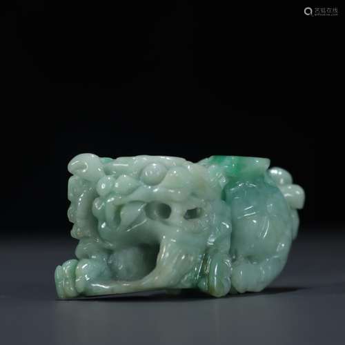 Old jade auspicious thingSpecification: high generous 3.1/2....