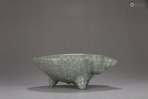 Elder brother kiln shellSpecification: 11 cm high 3.9 cm wid...