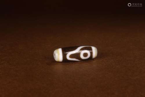 , agate beads in the second eyeX1.26 size: 3.7 cm, 9.3 gThet...