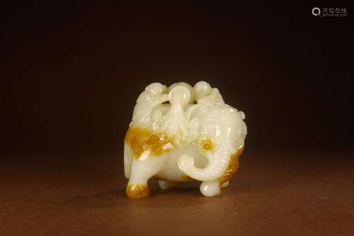 Wash as furnishing articles, hotan jade boySize: 8.7 x5.8 x8...