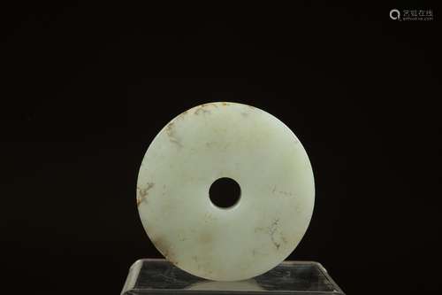 Hetian Bai Yuyu wallDiameter of 7.8 CM thick CM154 1.3 grams...