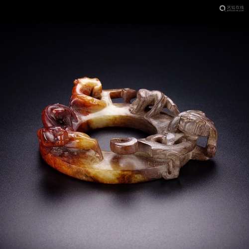 Hetian jade belt, ooze longnu wallSize: 9.5 x9.5 x2.6 cm and...