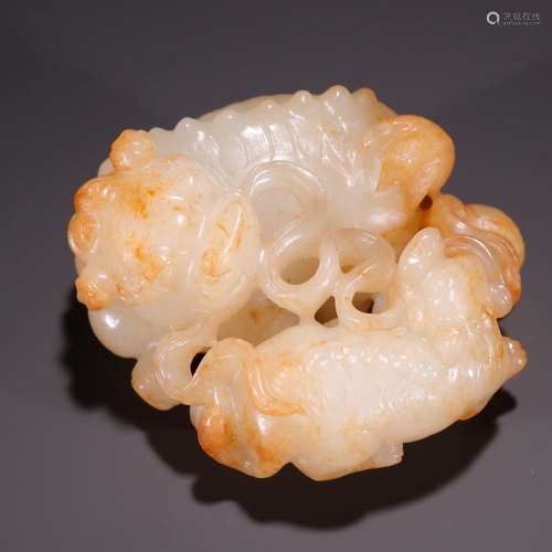 Old hetian jade, carve double lion play the ballSpecificatio...