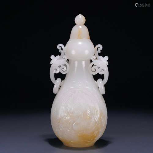 : hetian jade crane vase with a live ring flowerEar distance...