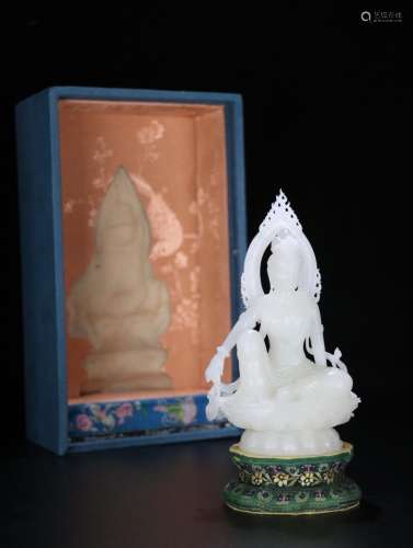 Overseas reflux hotan white jade, a statue of "guan Yin...