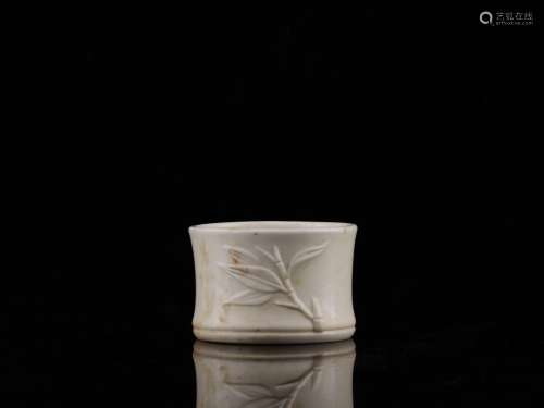 dehua porcelain bamboo cupsSize: 4.9 cm diameter, 6.9 cm hig...