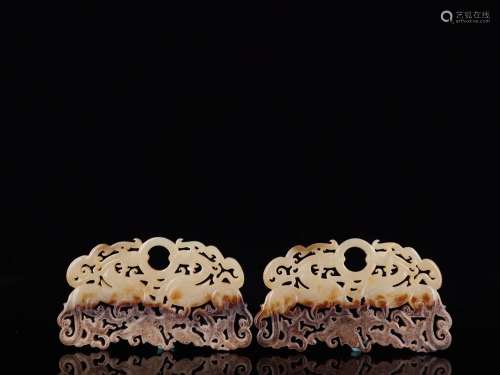 . Ancient jade dragon grain a pairSpecification: 6 cm wide a...