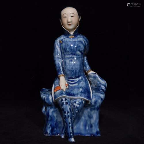 Blue and white colour, lady's statue 20 x11